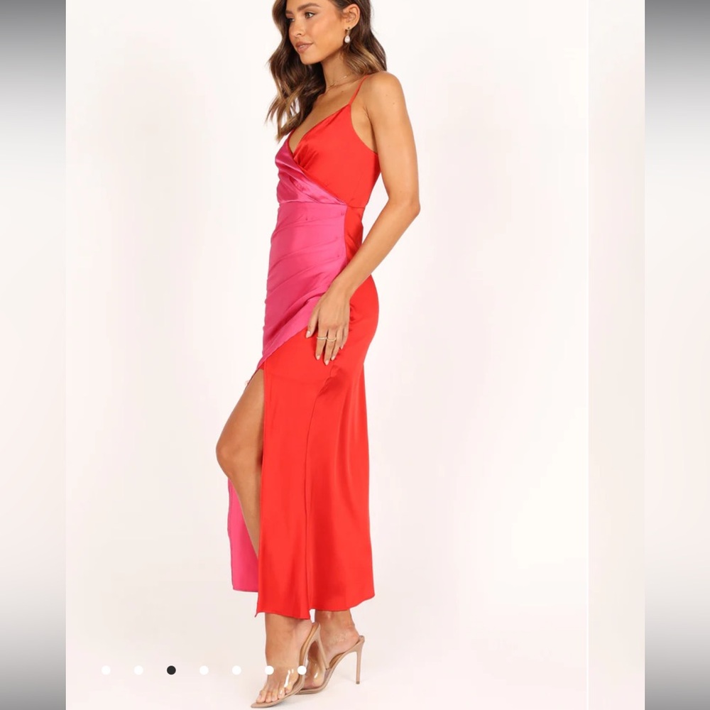 Petal & Pup LIPA COLOURBLOCK MIDI SLIP DRESS - PINK/RED